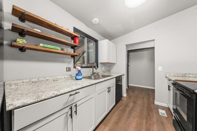 12411 W 13th St, Airway Heights, WA 99001