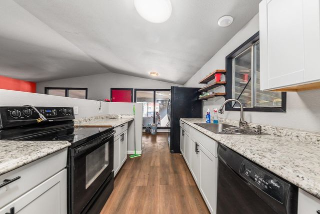 12411 W 13th St, Airway Heights, WA 99001