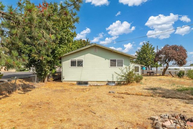 12411 W 13th St, Airway Heights, WA 99001
