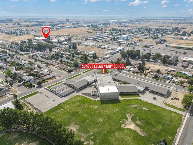 12411 W 13th St, Airway Heights, WA 99001
