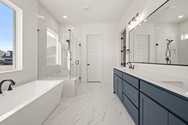 912 Highlands Avenue, Aledo, TX 76008