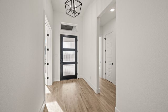 912 Highlands Avenue, Aledo, TX 76008