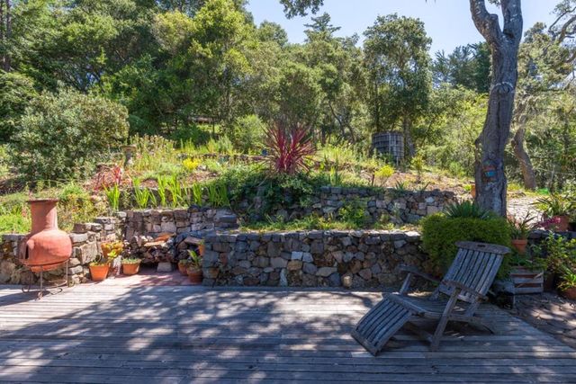 25 Recreation Drive, La Honda, CA 94020
