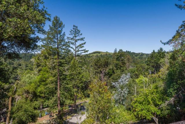 25 Recreation Drive, La Honda, CA 94020