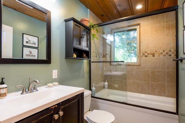 25 Recreation Drive, La Honda, CA 94020