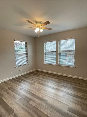 4615 Sausalito Drive, Arlington, TX 76016