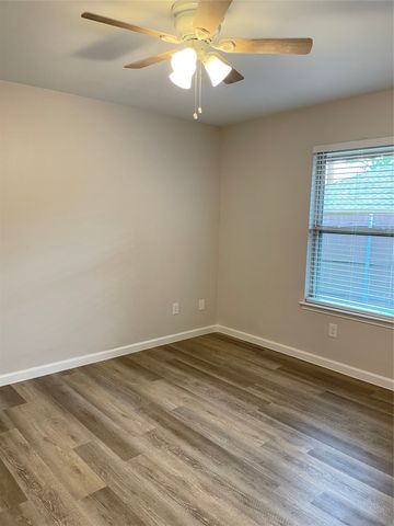 4615 Sausalito Drive, Arlington, TX 76016