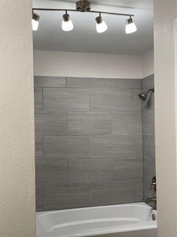 4615 Sausalito Drive, Arlington, TX 76016