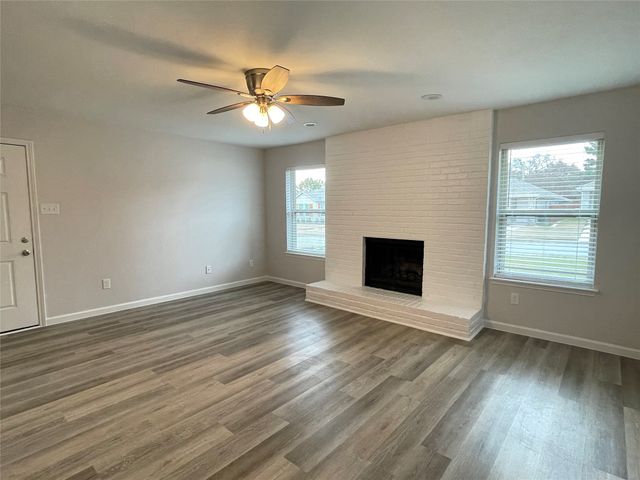 4615 Sausalito Drive, Arlington, TX 76016