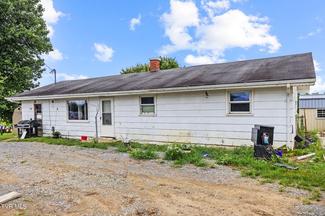 290 Butchertown Road, Fall Branch, TN 37656