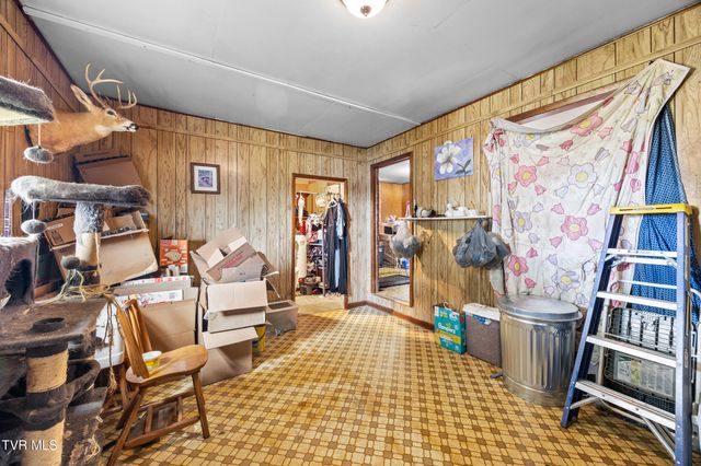 290 Butchertown Road, Fall Branch, TN 37656