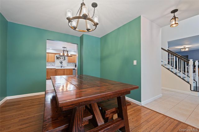 6 Snow Street, Bloomingburg, NY 12721