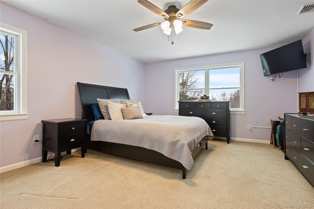 6 Snow Street, Bloomingburg, NY 12721