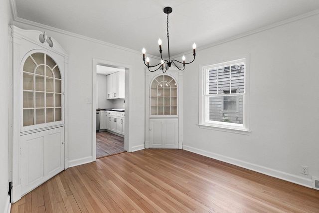 1727 N CLARK STREET, Appleton, WI 54911