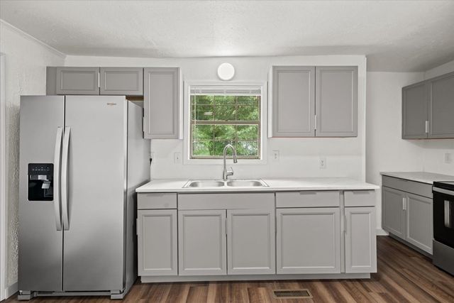 1825 Lawson Avenue, Dalton, GA 30720