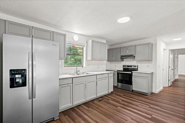 1825 Lawson Avenue, Dalton, GA 30720