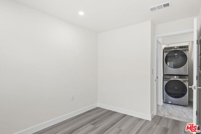 16042 Knapp Street, North Hills (los Angeles), CA 91343