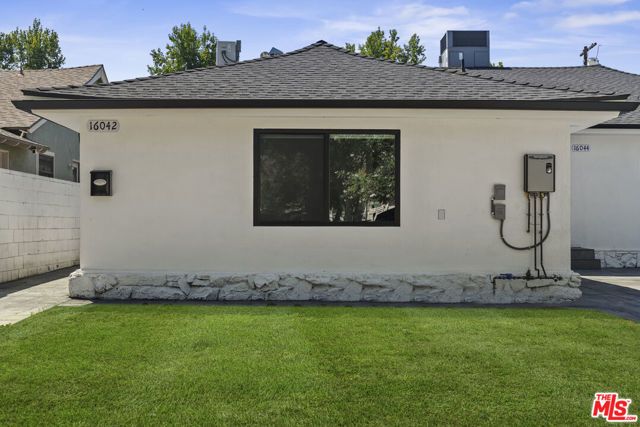 16042 Knapp Street, North Hills (los Angeles), CA 91343
