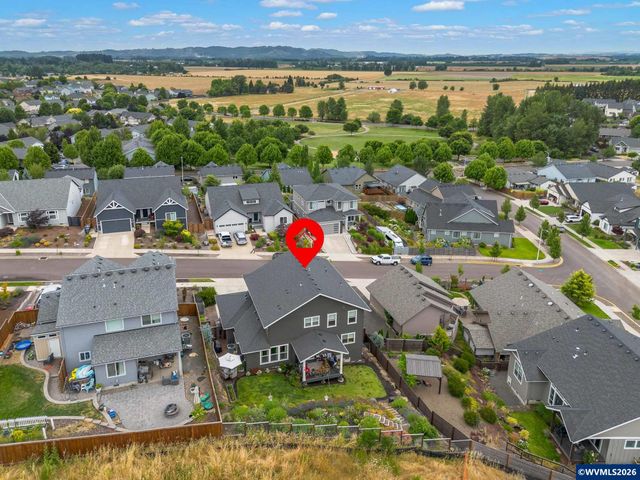 2893 NW Mt Ashland Ln, Mcminnville, OR 97128