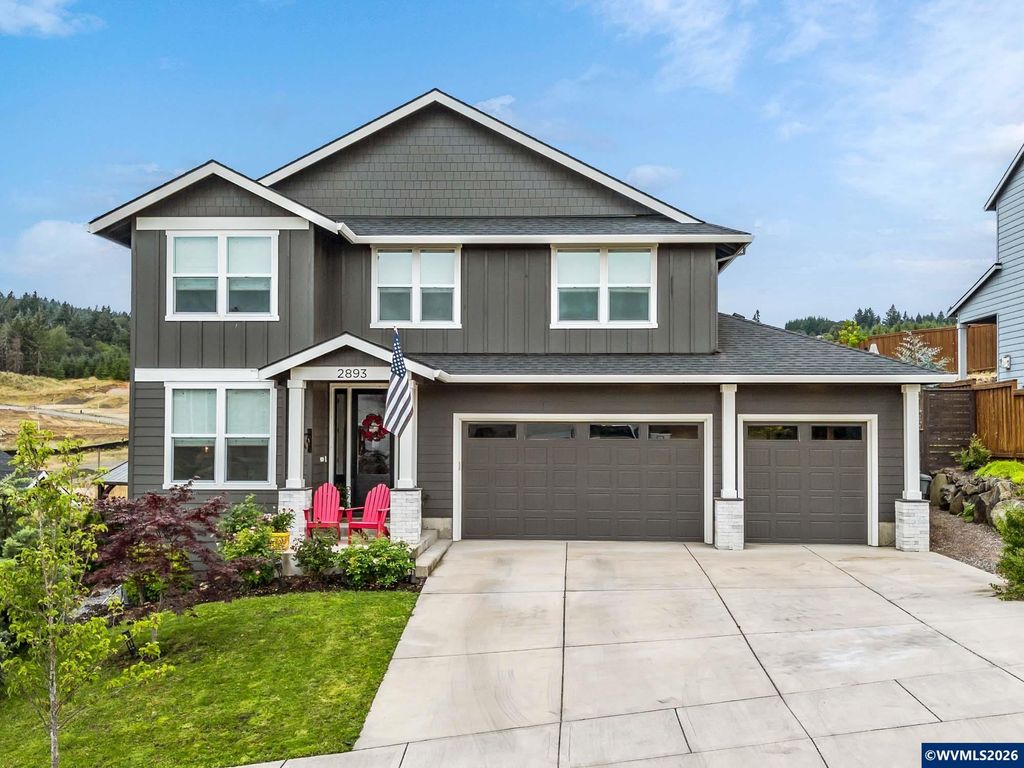 Image 1 of property listing at 2893 NW Mt Ashland Ln, Mcminnville, OR 97128