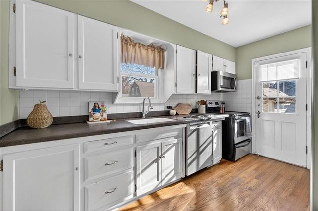 7339 Summit Street, Kansas City, MO 64114