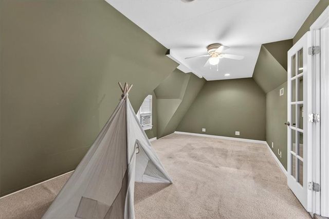 7339 Summit Street, Kansas City, MO 64114