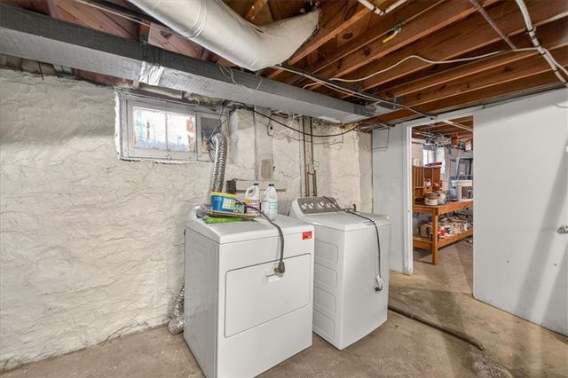 7339 Summit Street, Kansas City, MO 64114