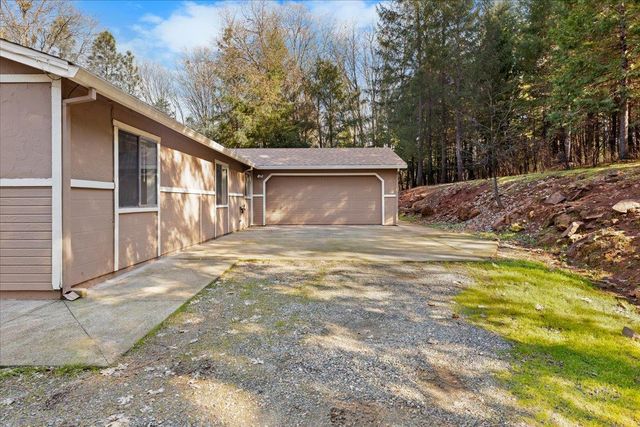 8836 Double A Ranch Rd, Brownsville, CA 95919