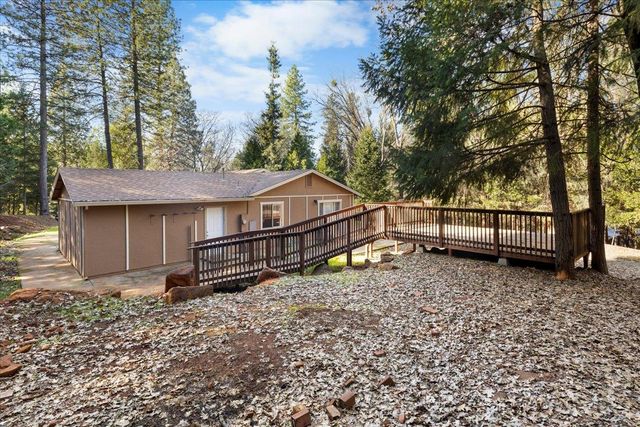 8836 Double A Ranch Rd, Brownsville, CA 95919