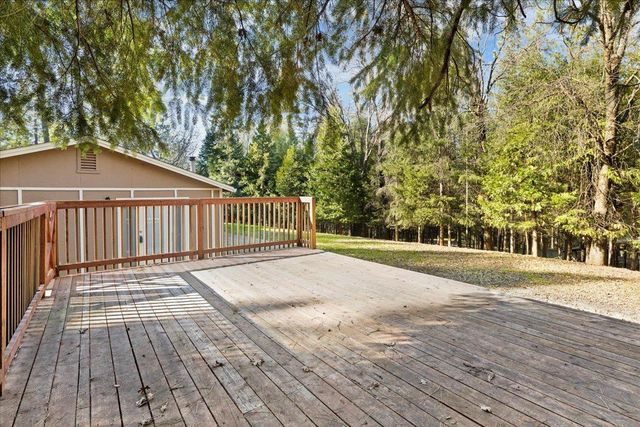 8836 Double A Ranch Rd, Brownsville, CA 95919