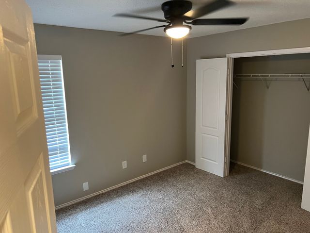 311 Dakota Drive, Arlington, TX 76002