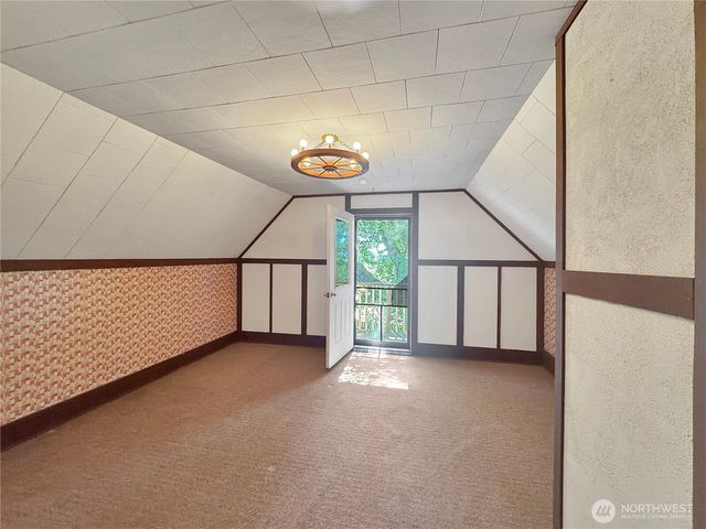 111 S 1st Street, Thorp, WA 98946