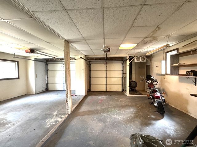 111 S 1st Street, Thorp, WA 98946