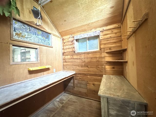 111 S 1st Street, Thorp, WA 98946