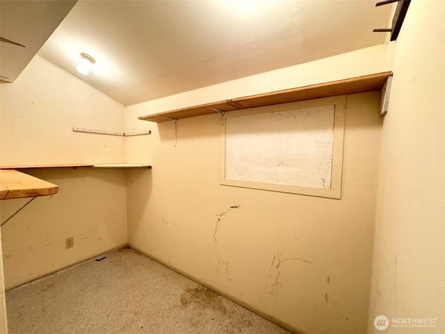 111 S 1st Street, Thorp, WA 98946
