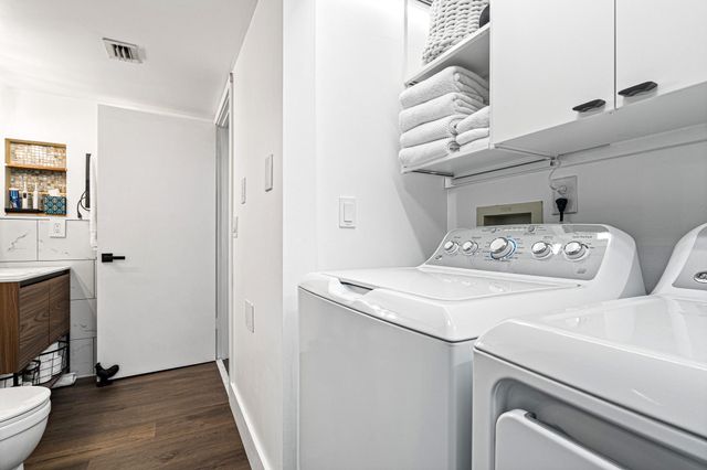 4620 W Mcnab Road B1, Pompano Beach, FL 33069