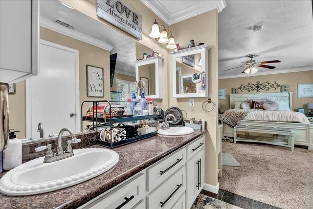 21544 Grangeville Boulevard, Lemoore, CA 93245