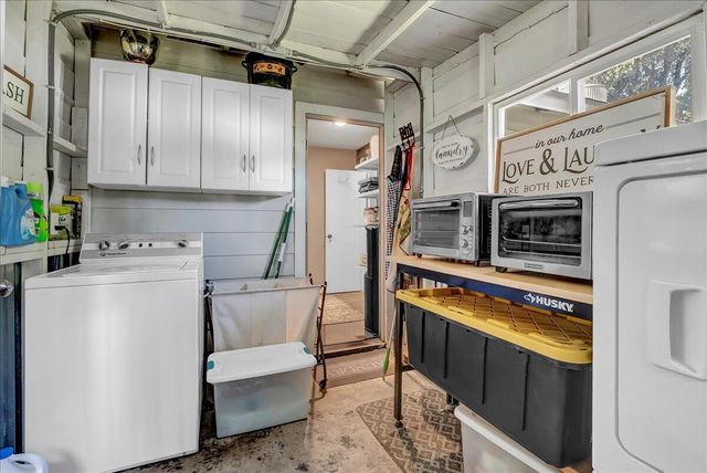 21544 Grangeville Boulevard, Lemoore, CA 93245