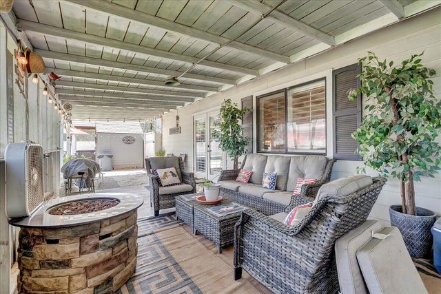 21544 Grangeville Boulevard, Lemoore, CA 93245