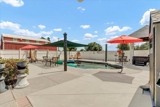 21544 Grangeville Boulevard, Lemoore, CA 93245