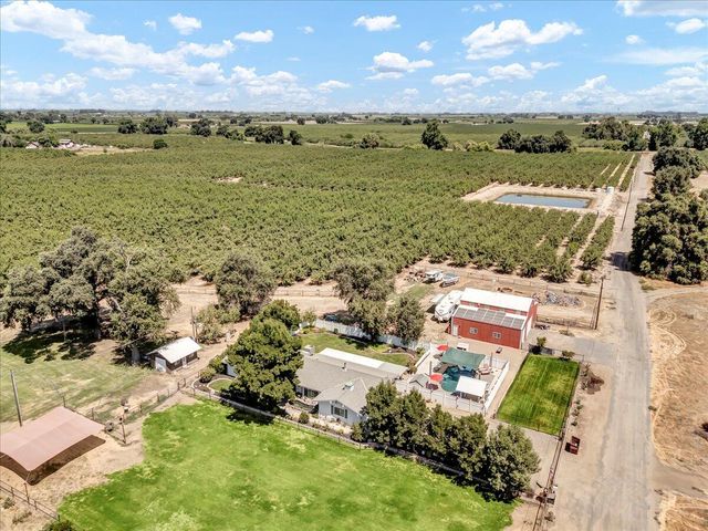 21544 Grangeville Boulevard, Lemoore, CA 93245