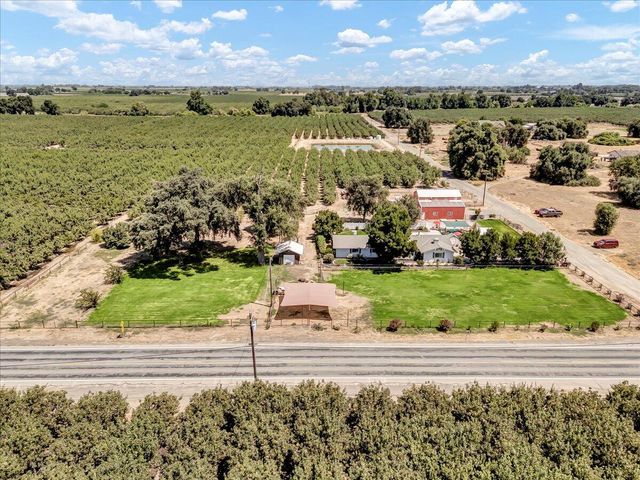 21544 Grangeville Boulevard, Lemoore, CA 93245