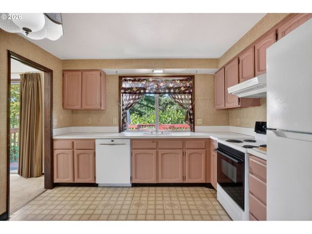 14870 Sw BONNIE BRAE St, Beaverton, OR 97007