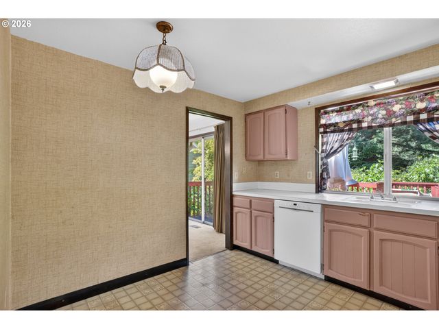 14870 Sw BONNIE BRAE St, Beaverton, OR 97007