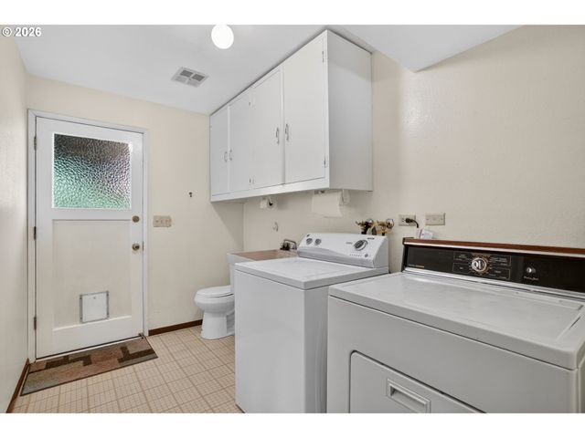 14870 Sw BONNIE BRAE St, Beaverton, OR 97007