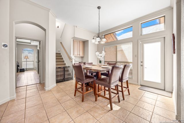 318 Legend Brz, San Antonio, TX 78260