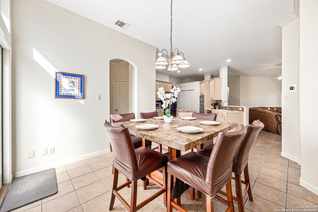 318 Legend Brz, San Antonio, TX 78260