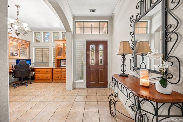 318 Legend Brz, San Antonio, TX 78260