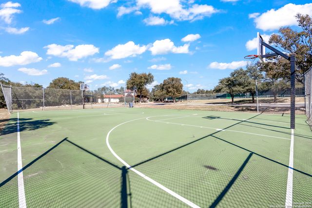 318 Legend Brz, San Antonio, TX 78260