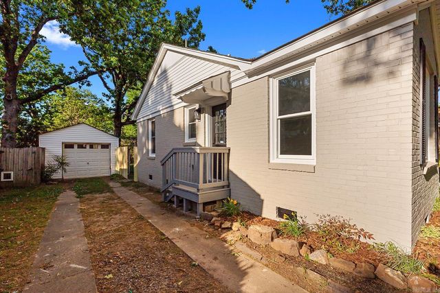 421 W G Avenue, North Little Rock, AR 72116